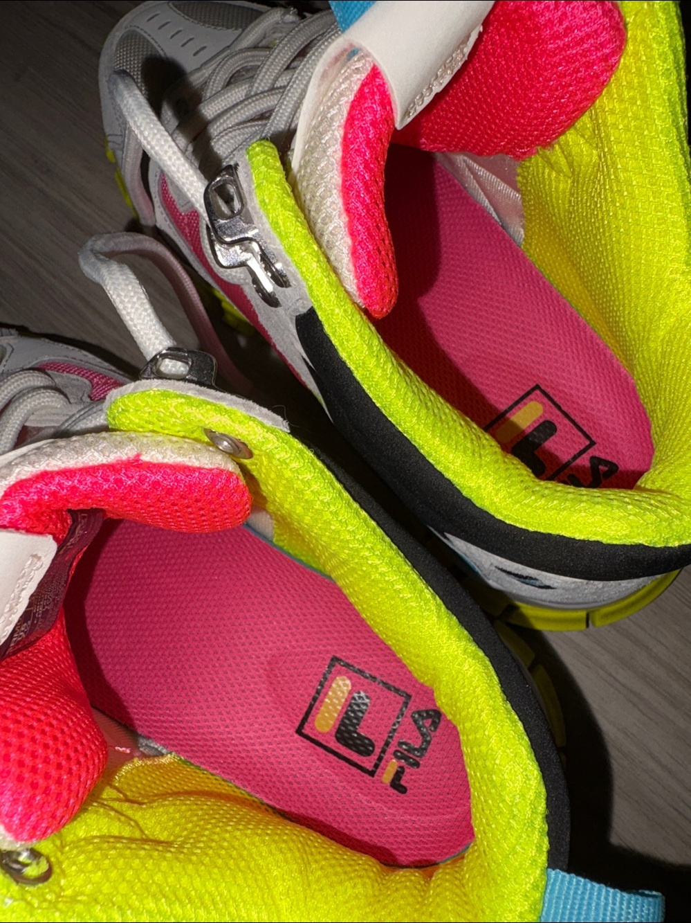 FILA women White Sneakers with Pink, Neon Yellow & Blue Accents brand new - Picture 12 of 12
